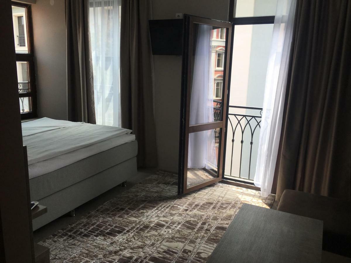 Hotel Dali Plovdiv Esterno foto